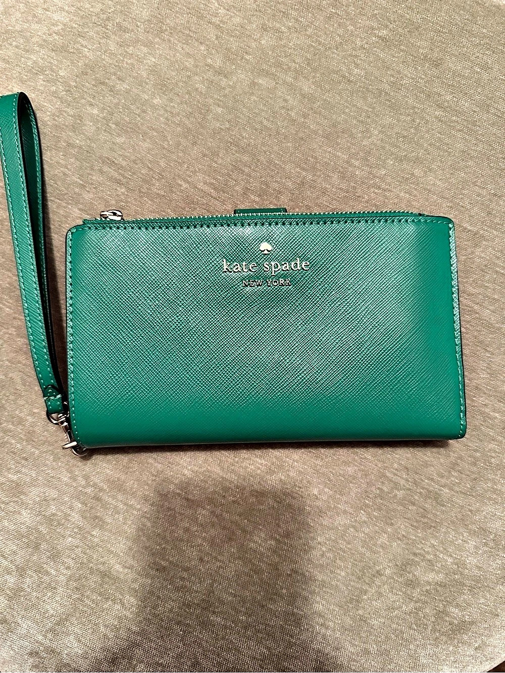Kate Spade Large Slim Wallet Wristlet Green